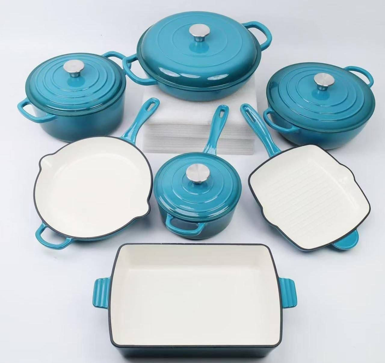 11 pieces Iron cast pots